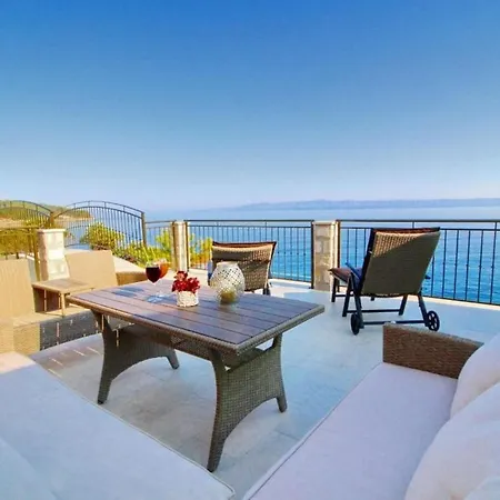 Holiday Dona Maria - Three Bedroom House With Pool And Sea View